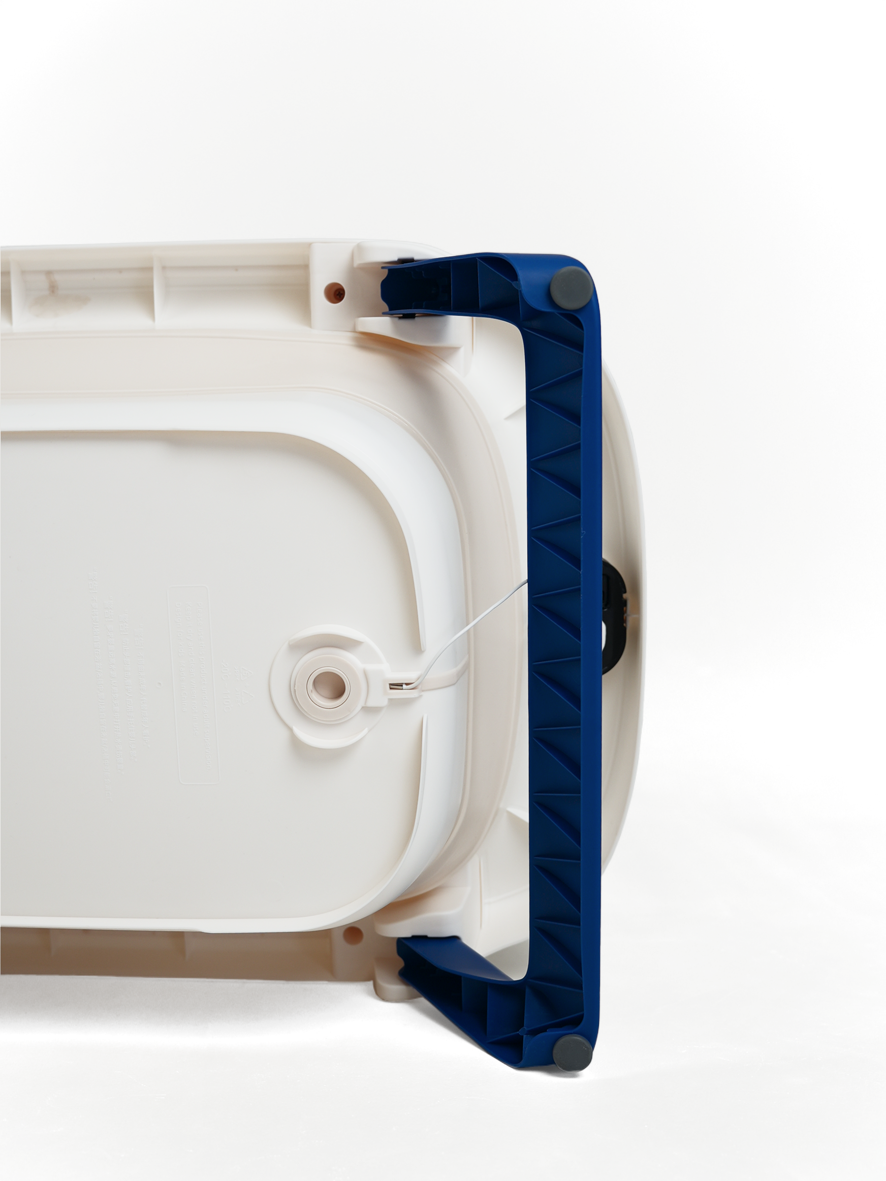 Ванночка для купания новорожденного складная с термометром